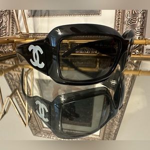 Black Square Chanel Sunglasses 5076-H